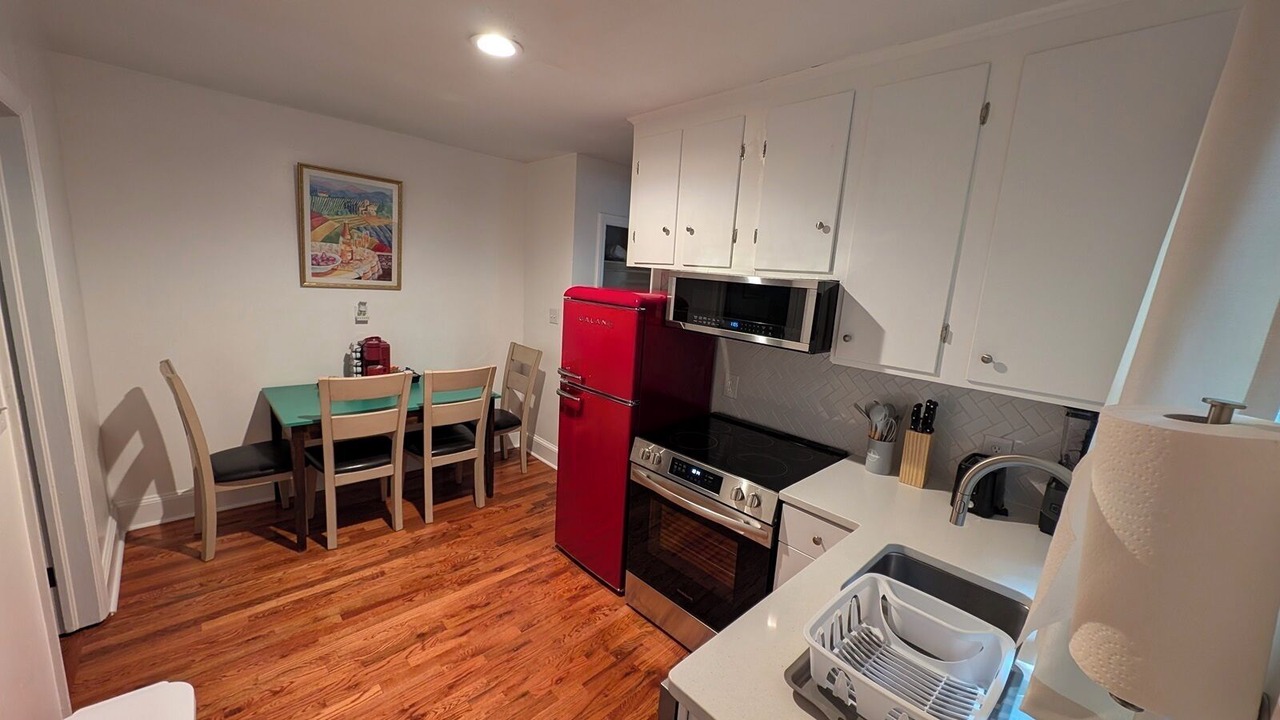 Photo of Kitchen in Enderly Park