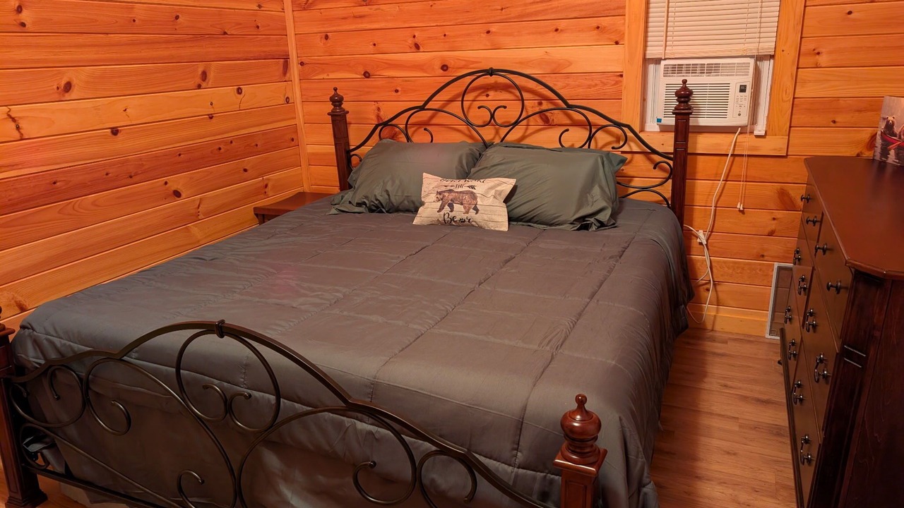 Photo of Bedroom in Elberton