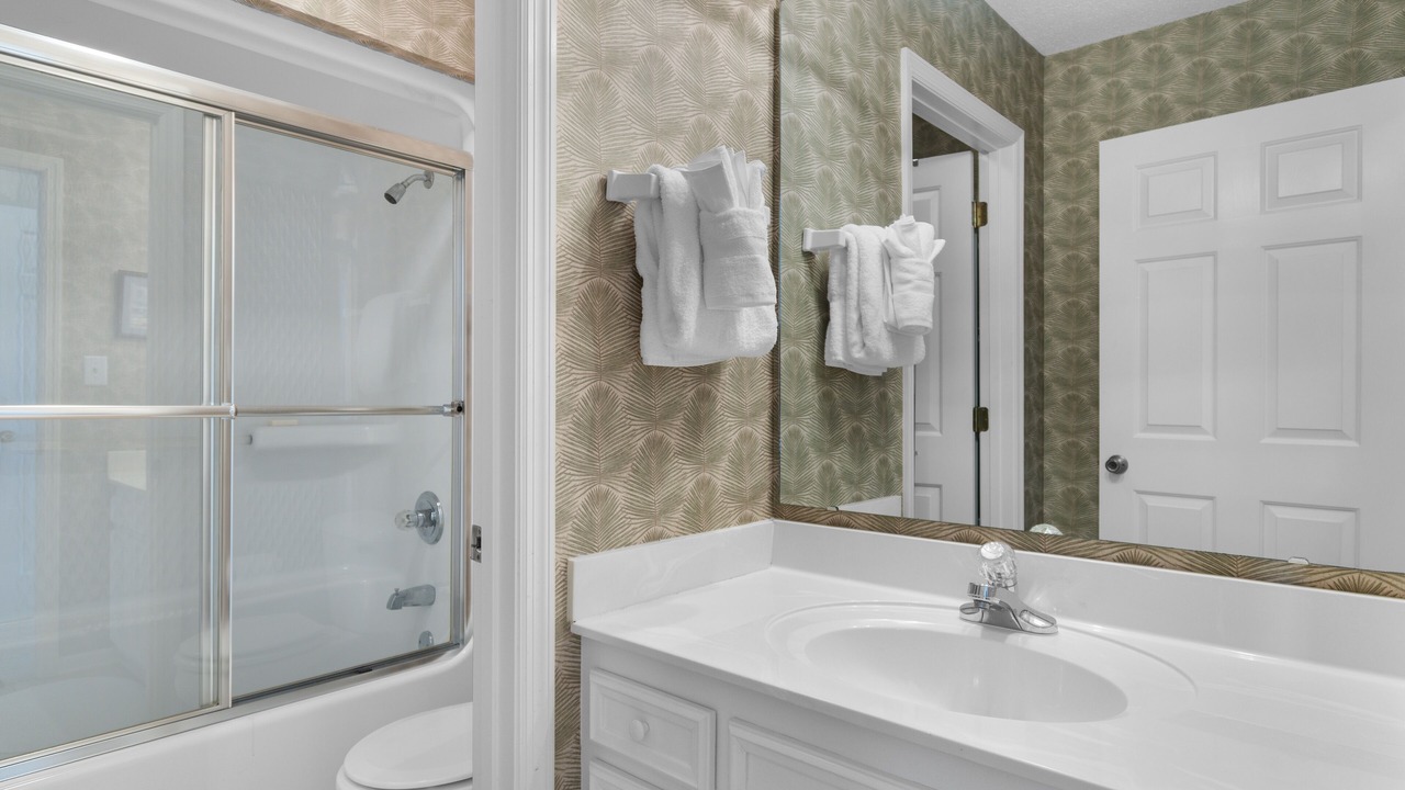 Photo of Bathroom in Inlet Harbour