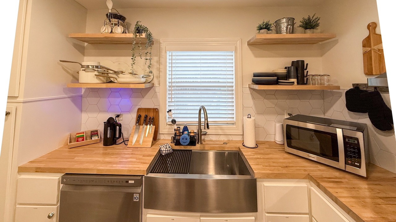 Photo of Kitchen in Talbot's Corner