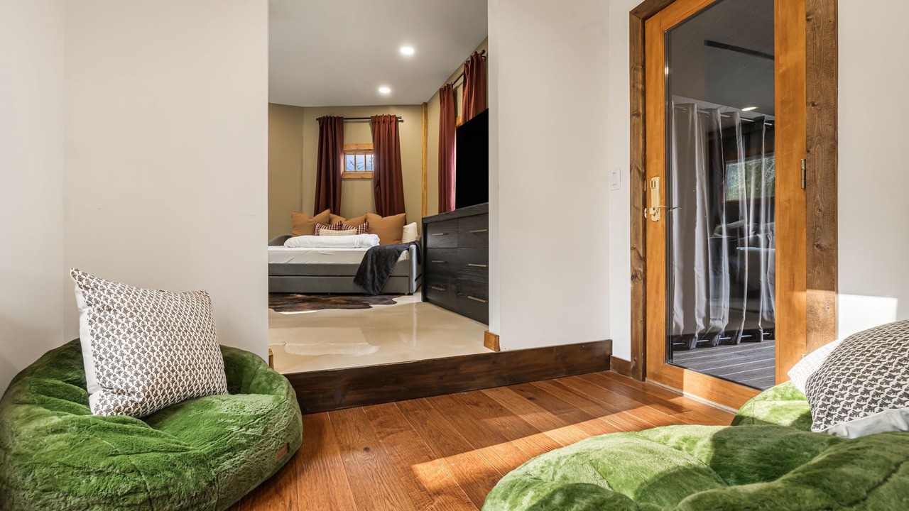 Photo of Bedroom in Newland