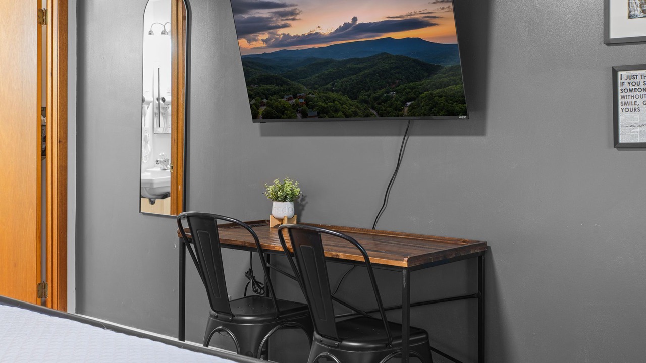 Photo of Bedroom in Wears Valley