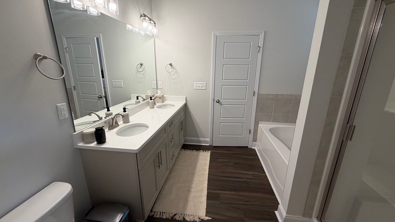 Photo of Bathroom in Five Points