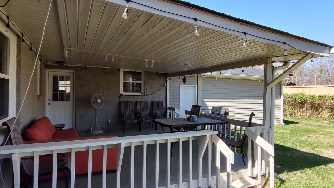 Photo of Patio Balcony in Lake Park
