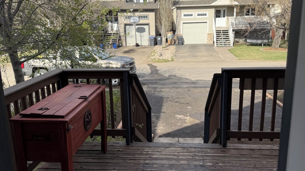 Photo of Patio Balcony in Sylvan Lake