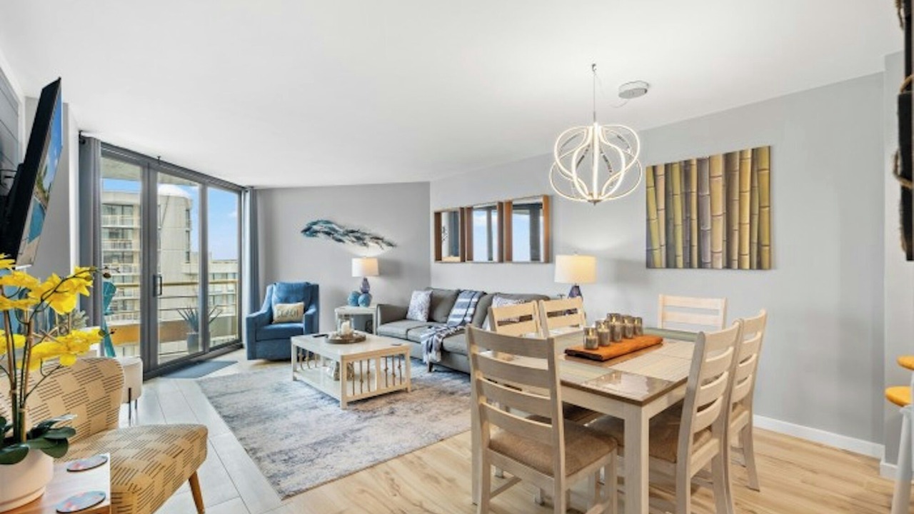 Photo of Livingroom in Briarcliffe Acres