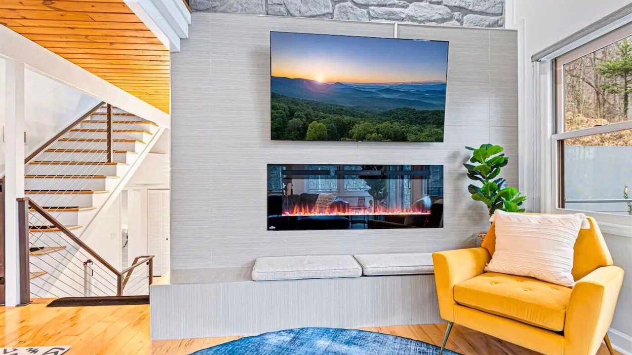 Photo of Livingroom in Waynesville