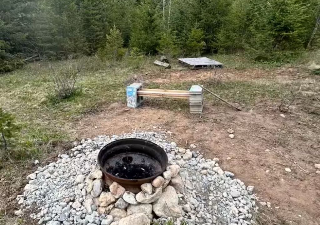 Photo of Outdoor in Golden