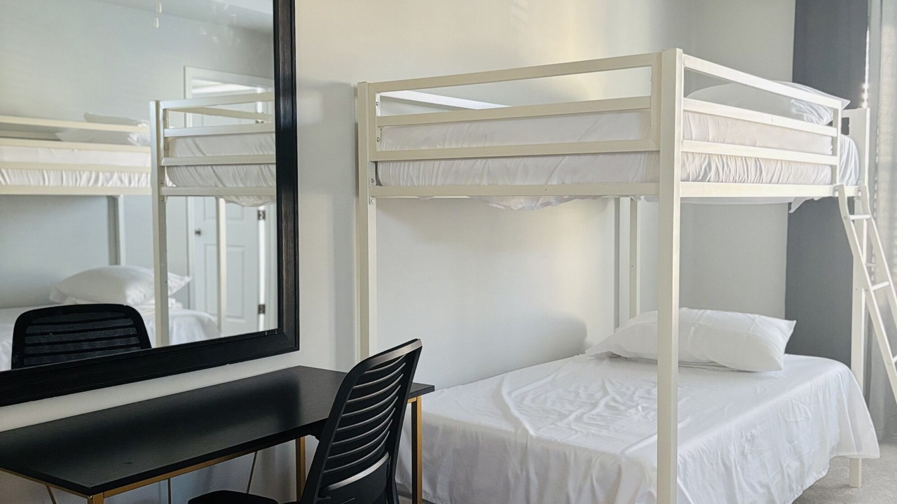 Photo of Bedroom in Toddville Road