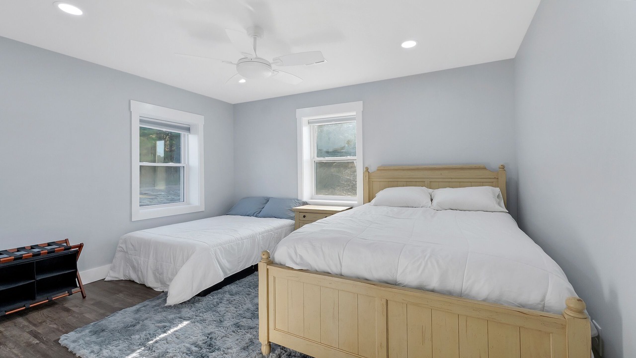 Photo of Bedroom in Benton