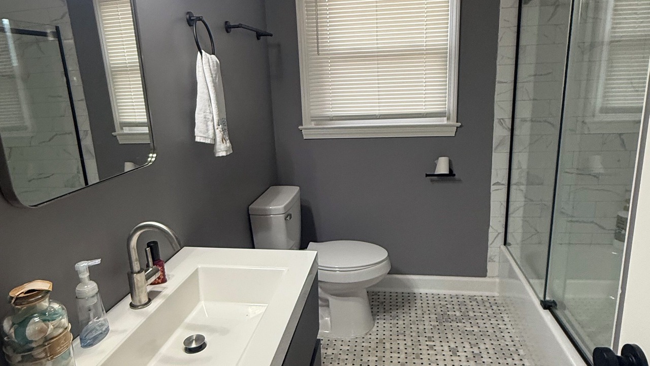 Photo of Bathroom in Inman