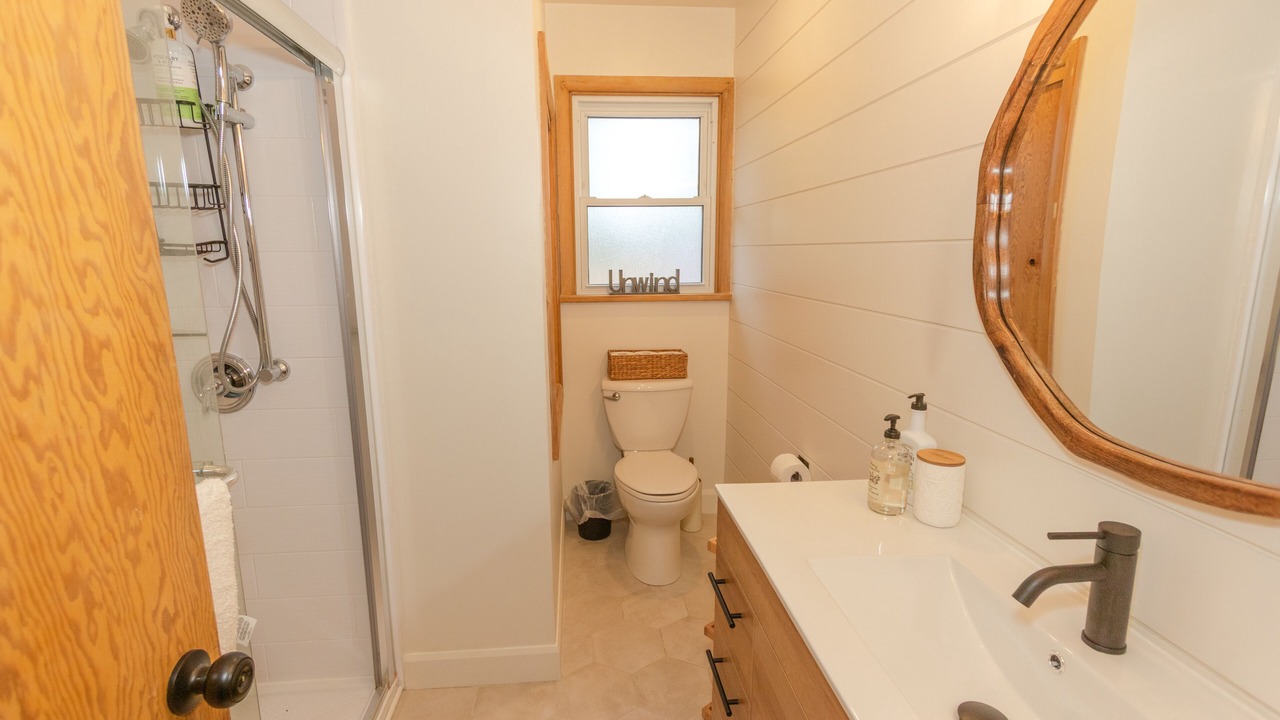 Photo of Bathroom in Port Weller West