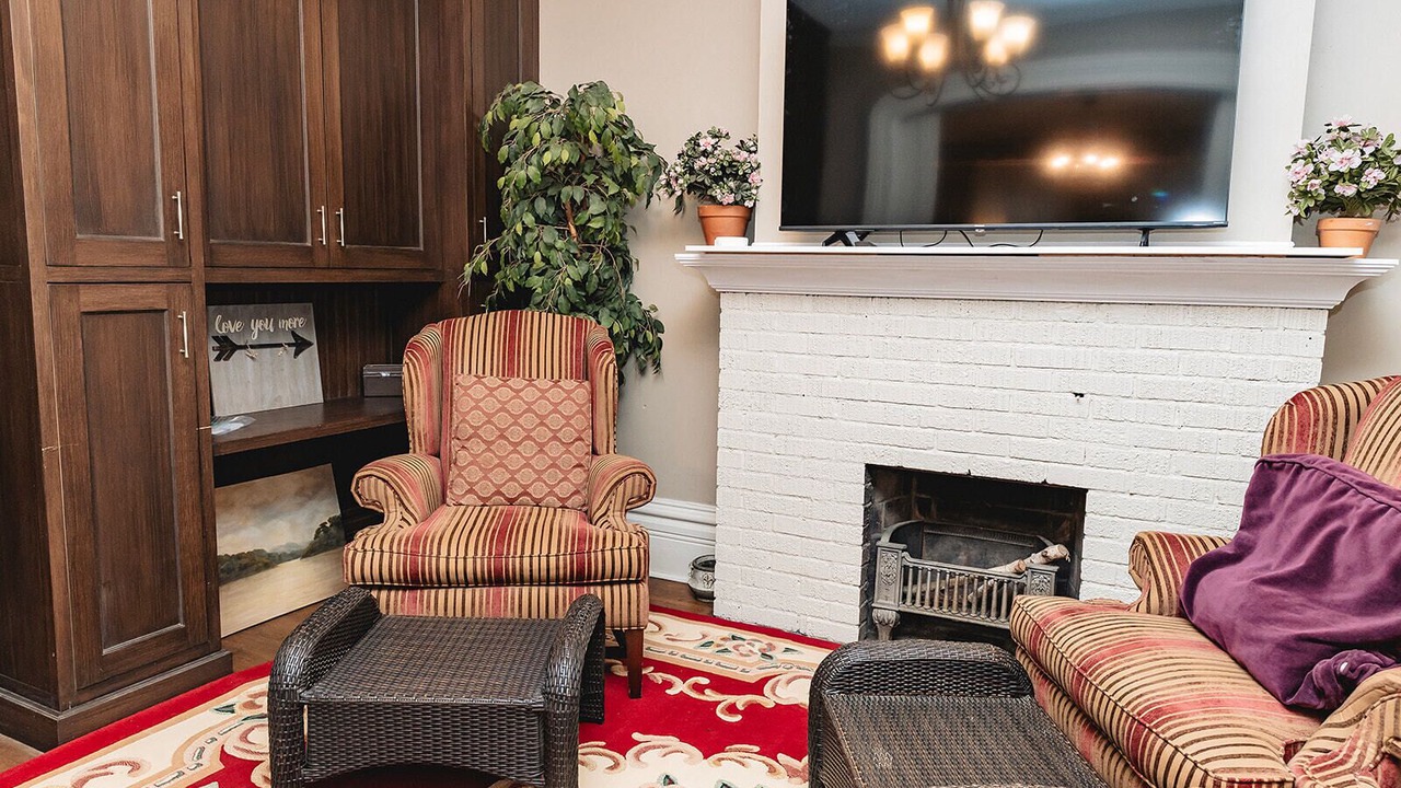 Photo of Livingroom in St. Catharines