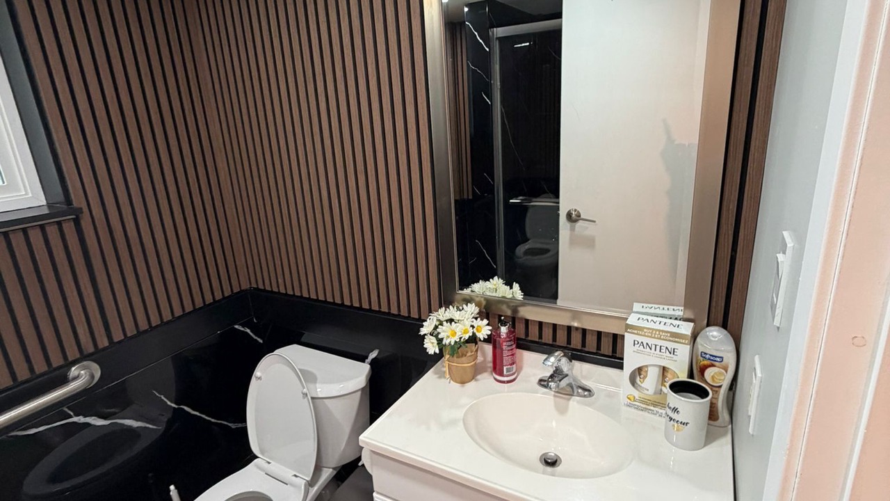 Photo of Bathroom in Delta