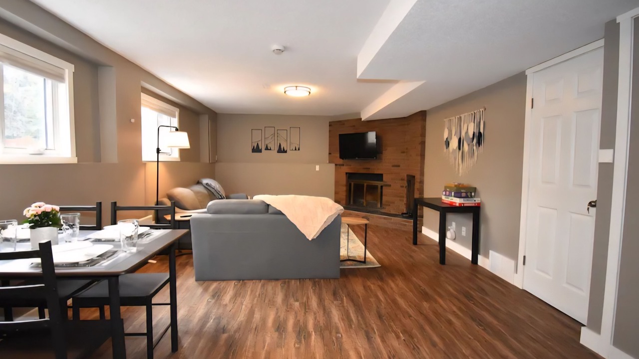 Photo of Livingroom in Hinton