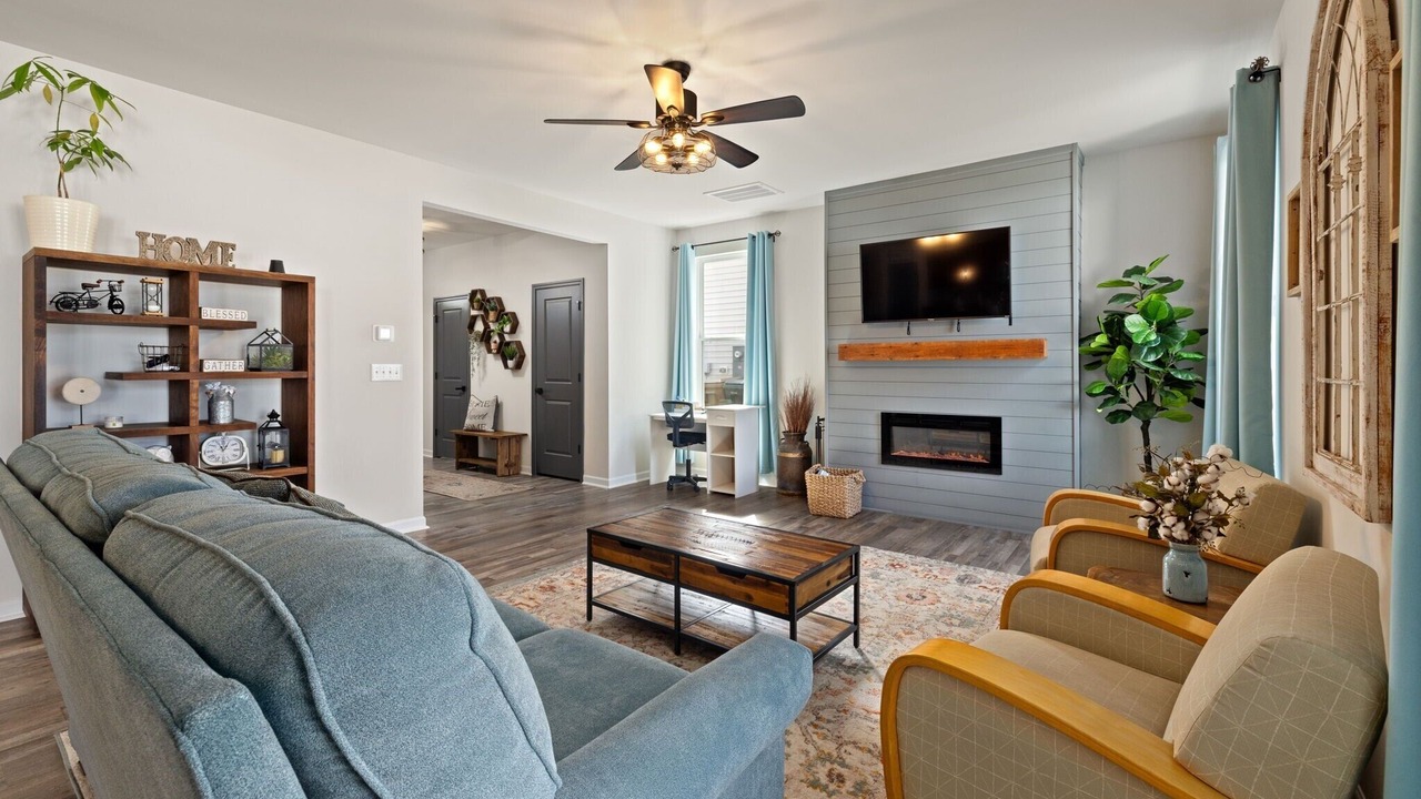 Photo of Livingroom in Clayton