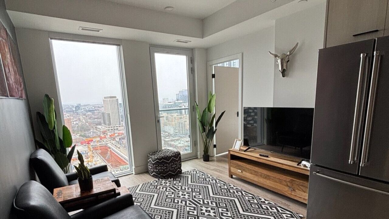 Photo of Livingroom in Downtown Toronto