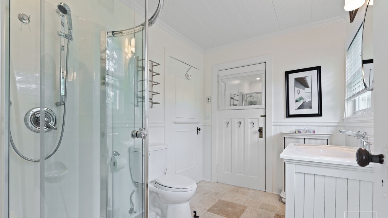 Photo of Bathroom in Muskoka Lakes