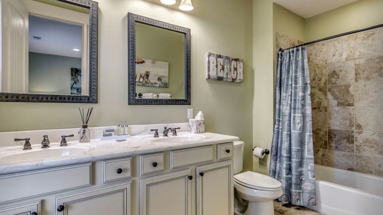 Photo of Bathroom in Windy Hill