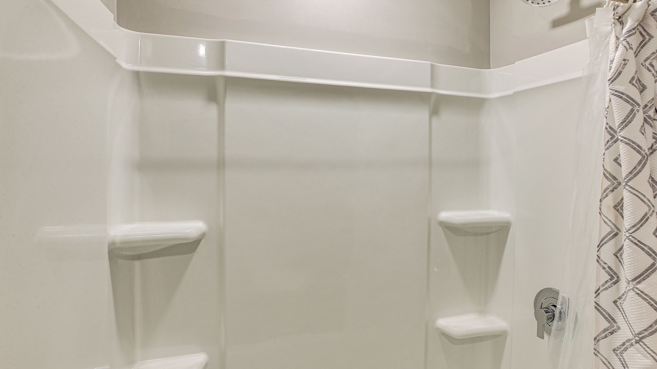 Photo of Bathroom in Byrdstown