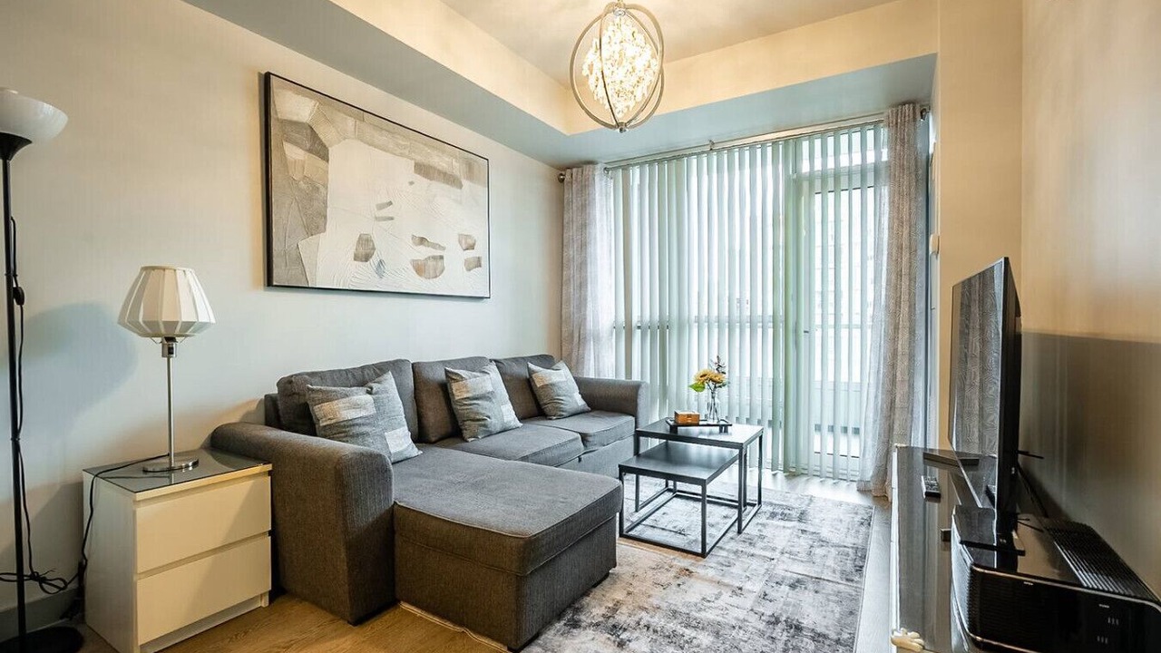 Photo of Livingroom in Alexandra Park