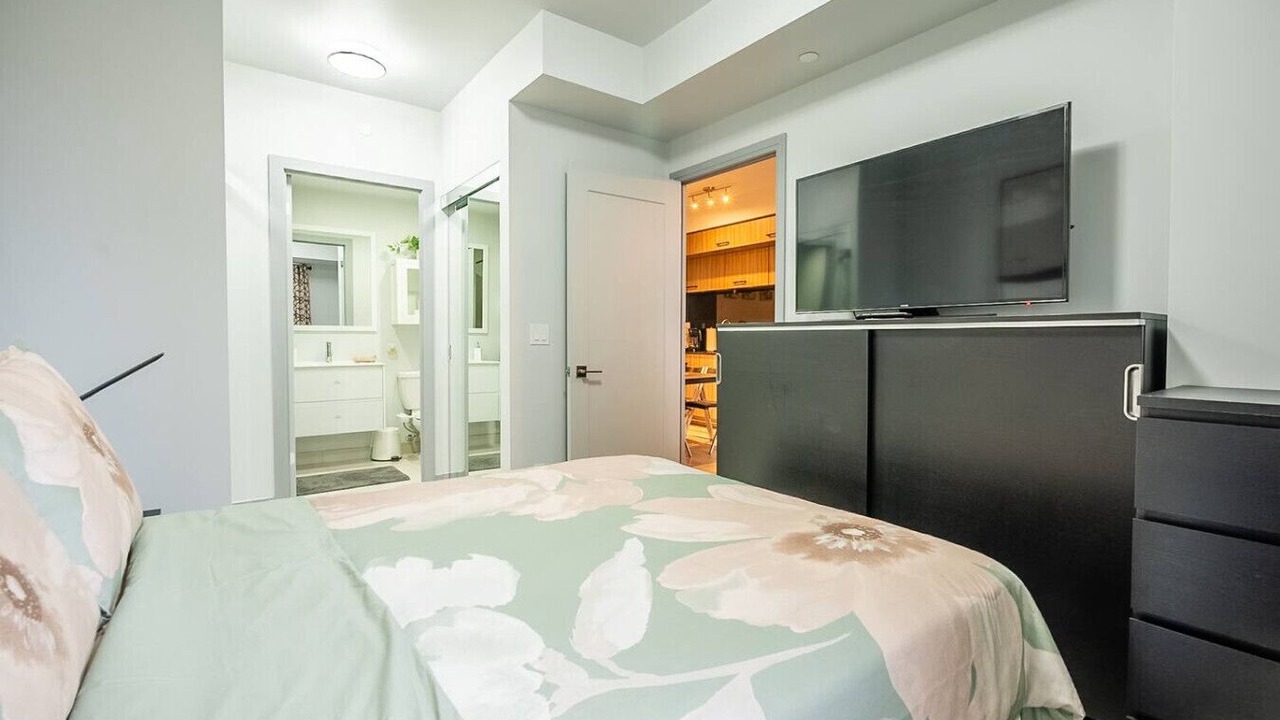 Photo of Bedroom in Alexandra Park