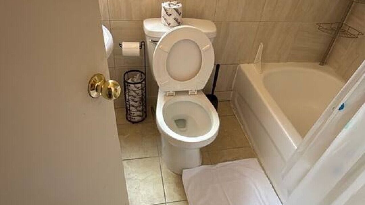 Photo of Bathroom in Cote-Des-Neiges—Notre-Dame-De-Grace