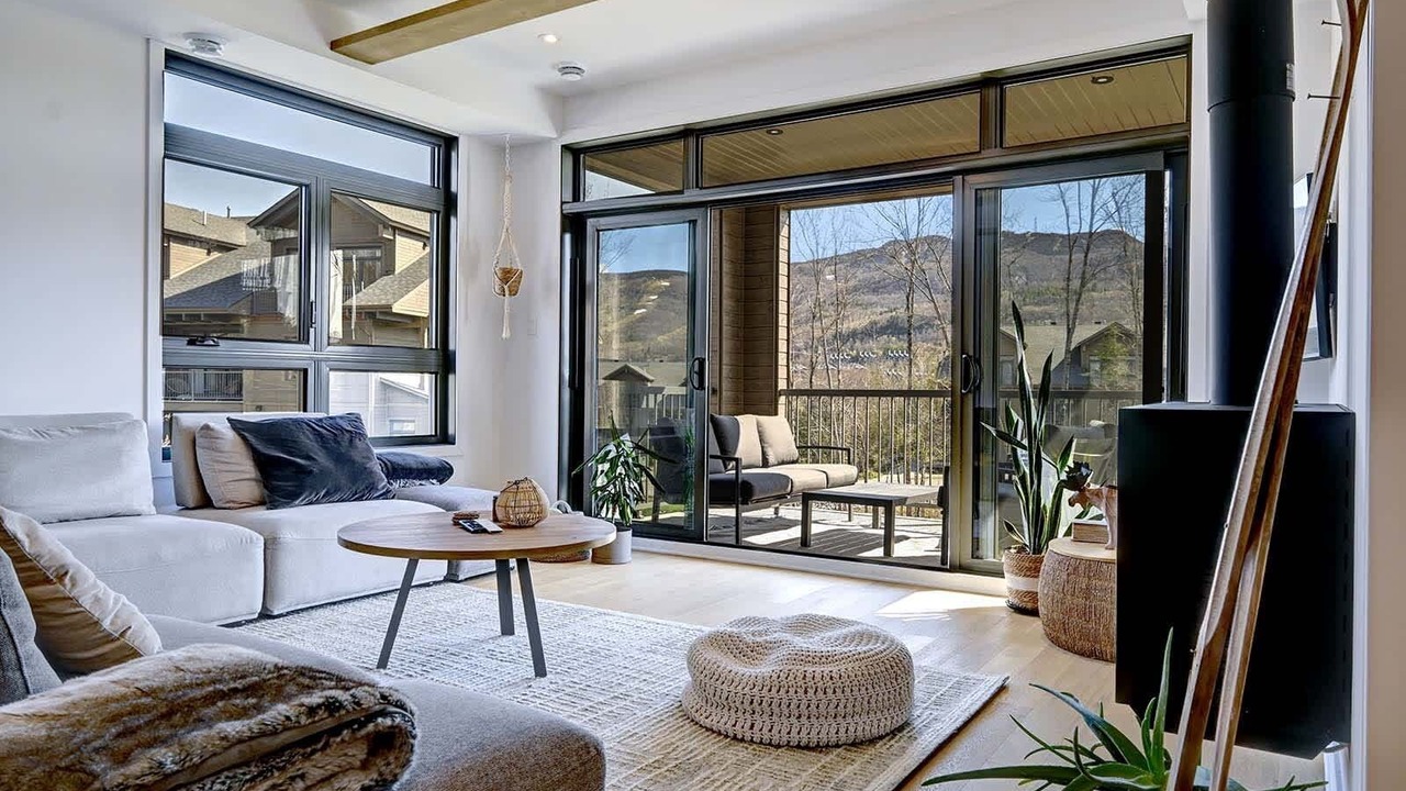 Photo of Livingroom in Mont-Tremblant
