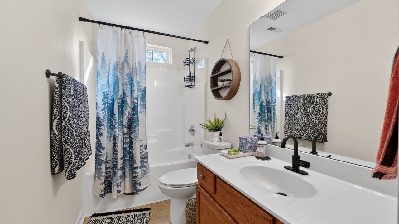 Photo of Bathroom in Oakhurst