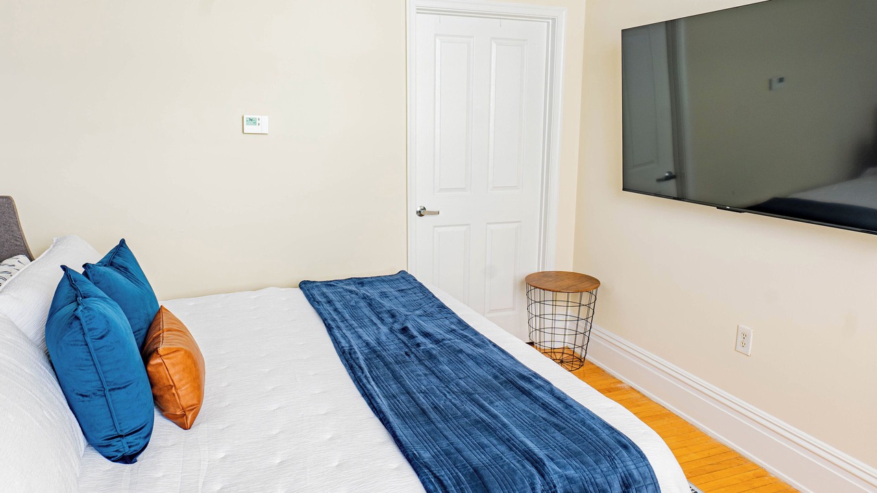 Photo of Bedroom in Downtown Richmond