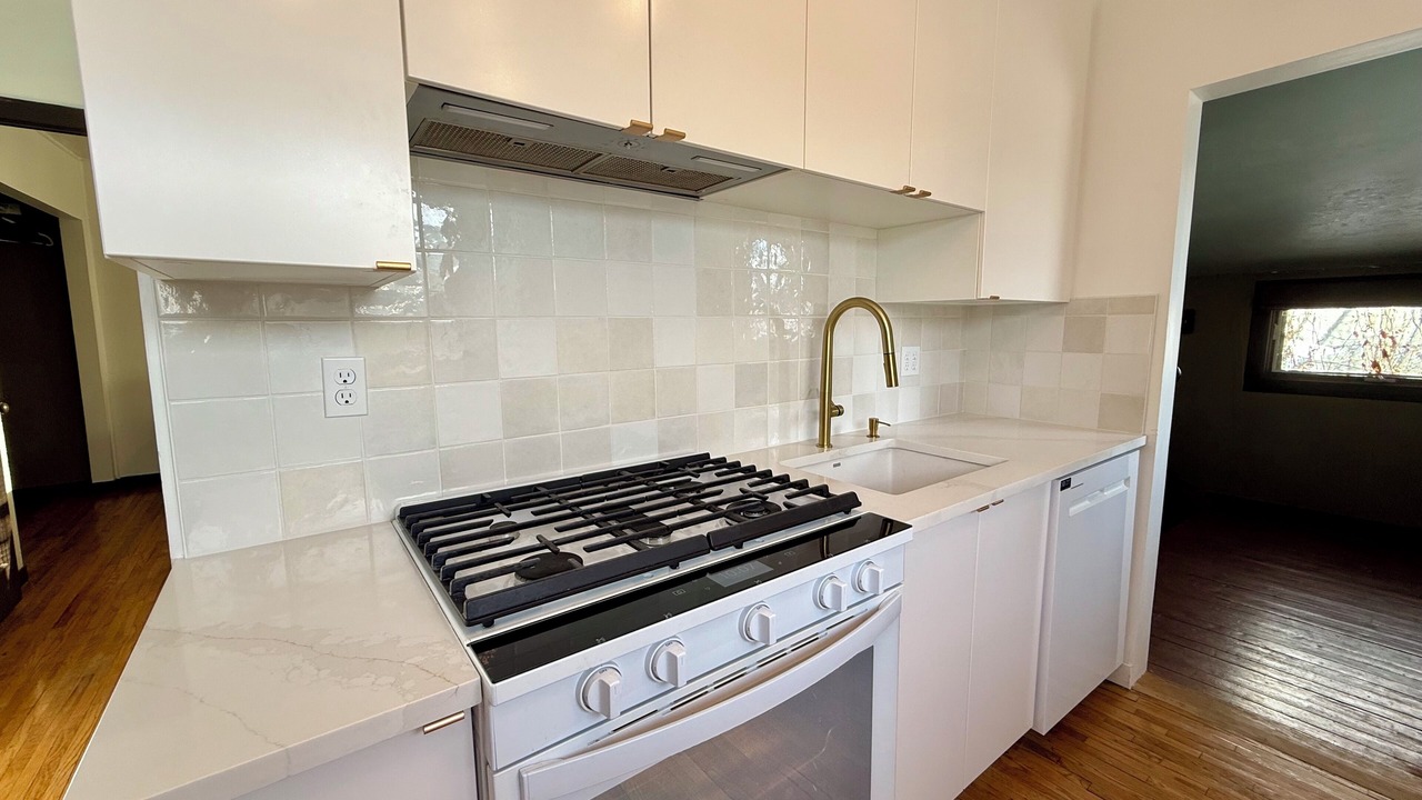 Photo of Kitchen in Southeast Edmonton
