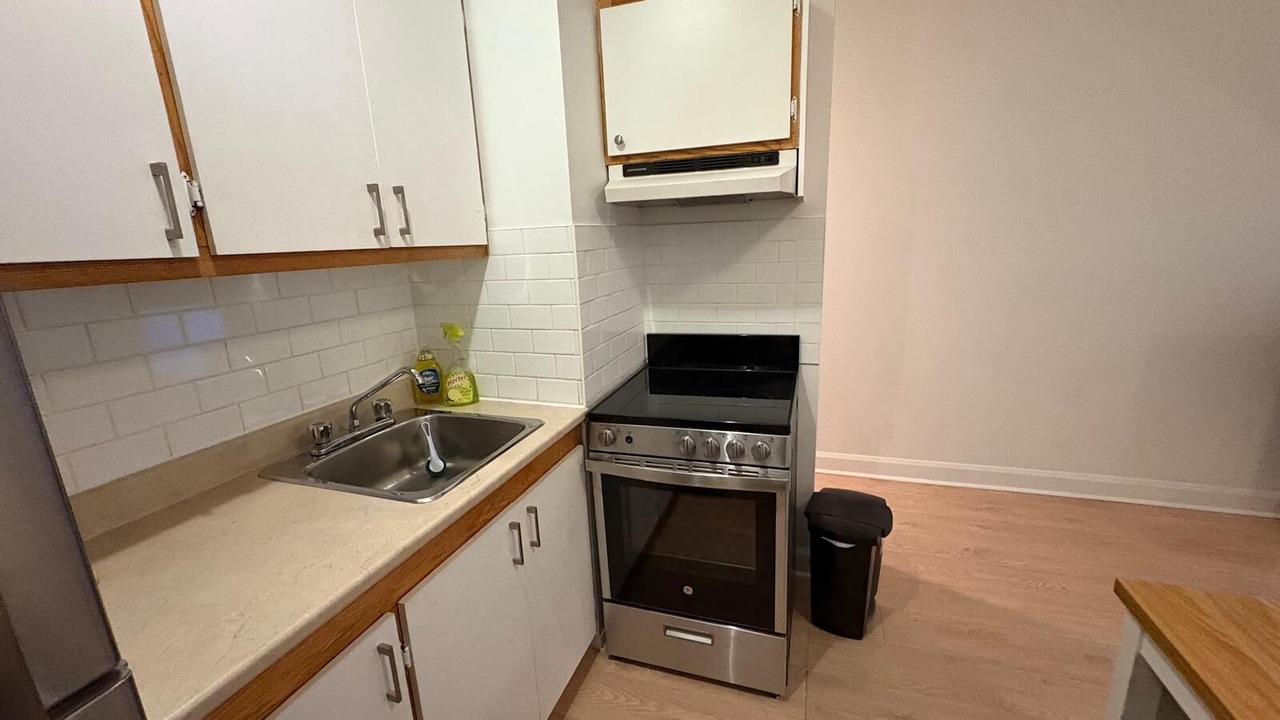 Photo of Kitchen in De Lorimier