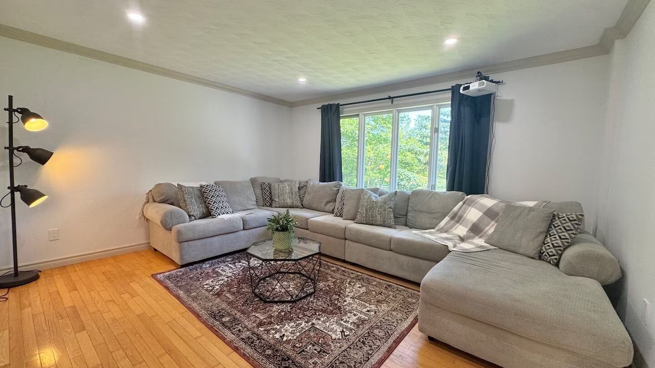 Photo of Livingroom in Upper Sackville