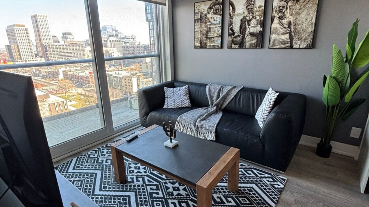 Photo of Livingroom in Downtown Toronto