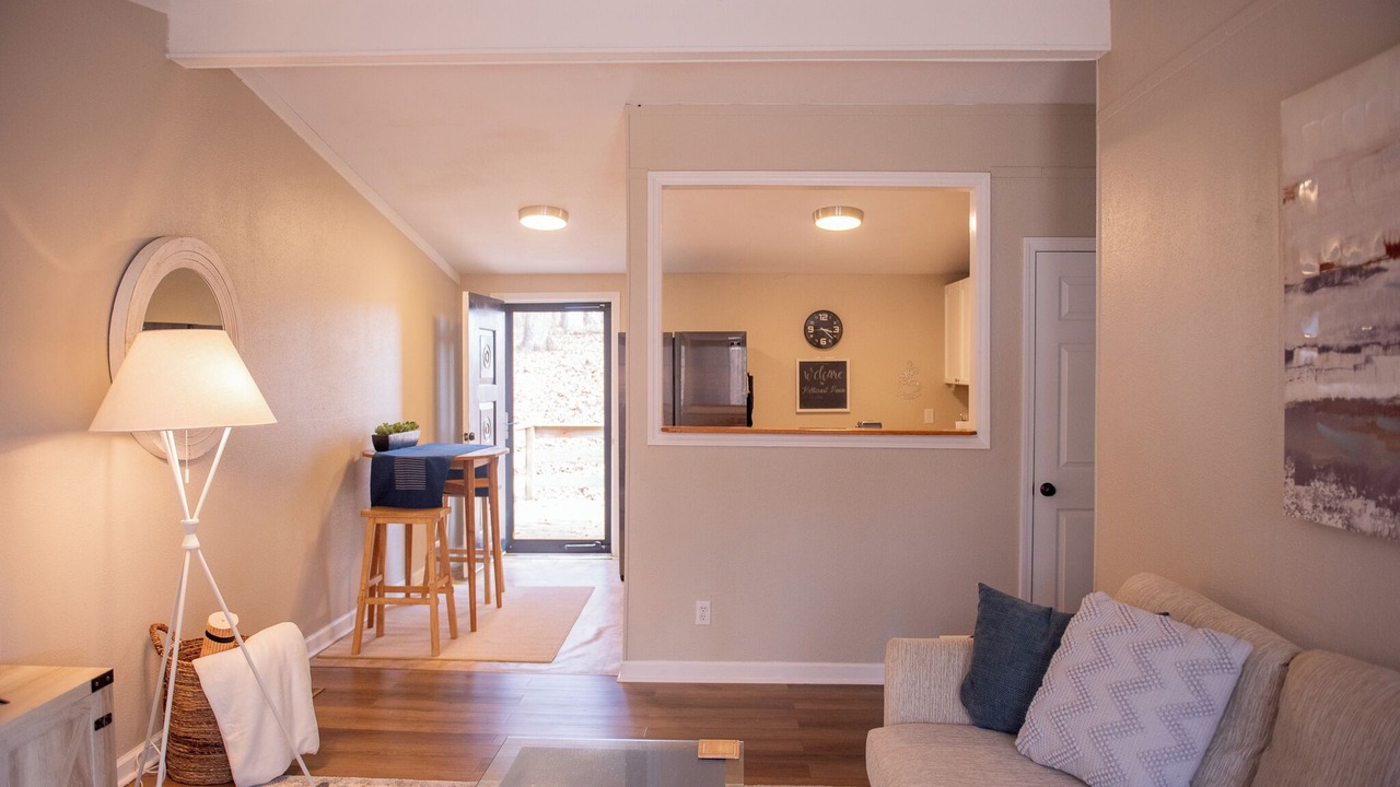 Photo of Livingroom in Bessemer City
