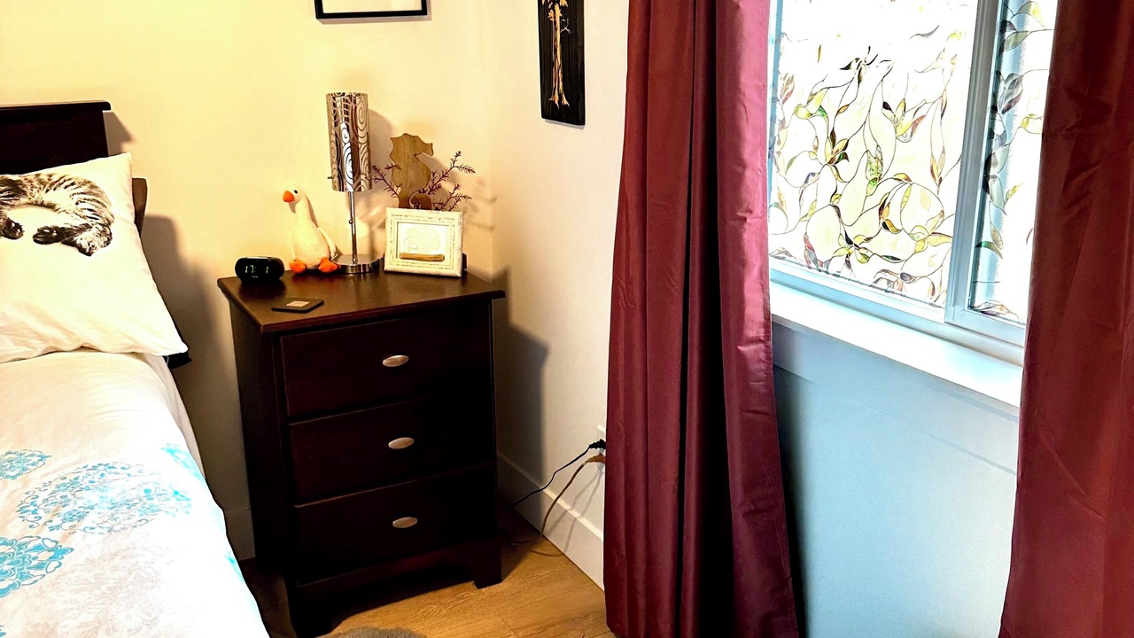 Photo of Bedroom in Campbell River