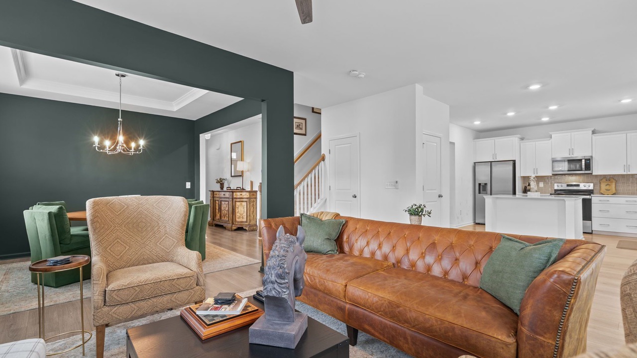 Photo of Livingroom in Five Points
