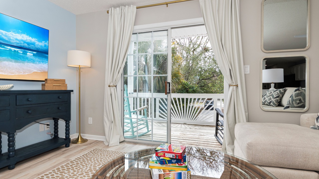 Photo of Livingroom in Surfside Beach