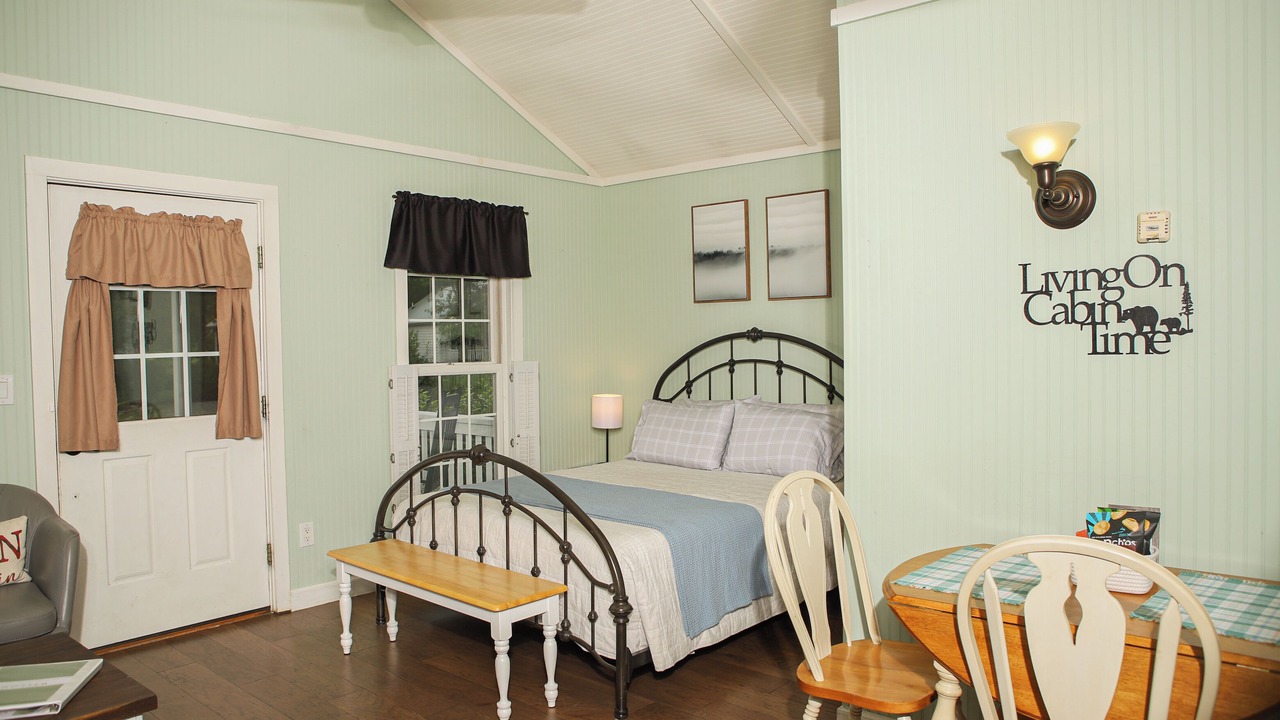 Photo of Bedroom in Altamont