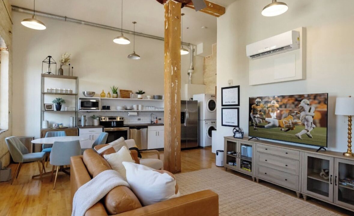 Photo of Livingroom in Downtown Knoxville