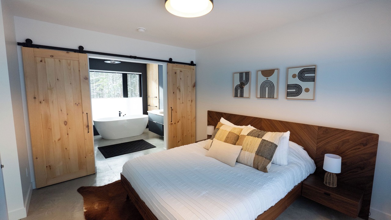 Photo of Bedroom in Chertsey