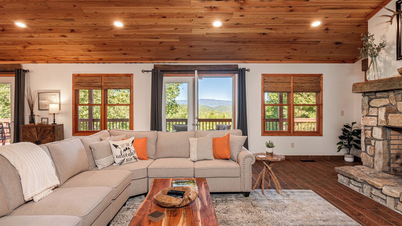 Photo of Livingroom in Brevard