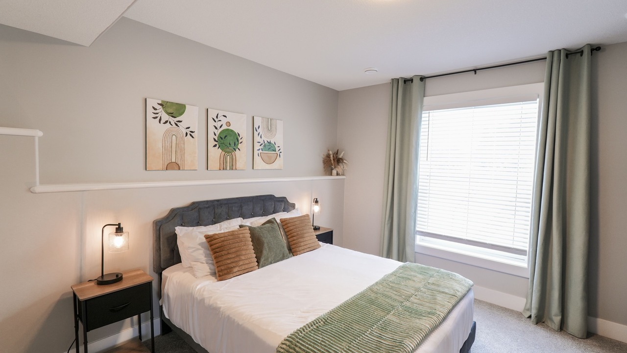 Photo of Bedroom in Division No. 11