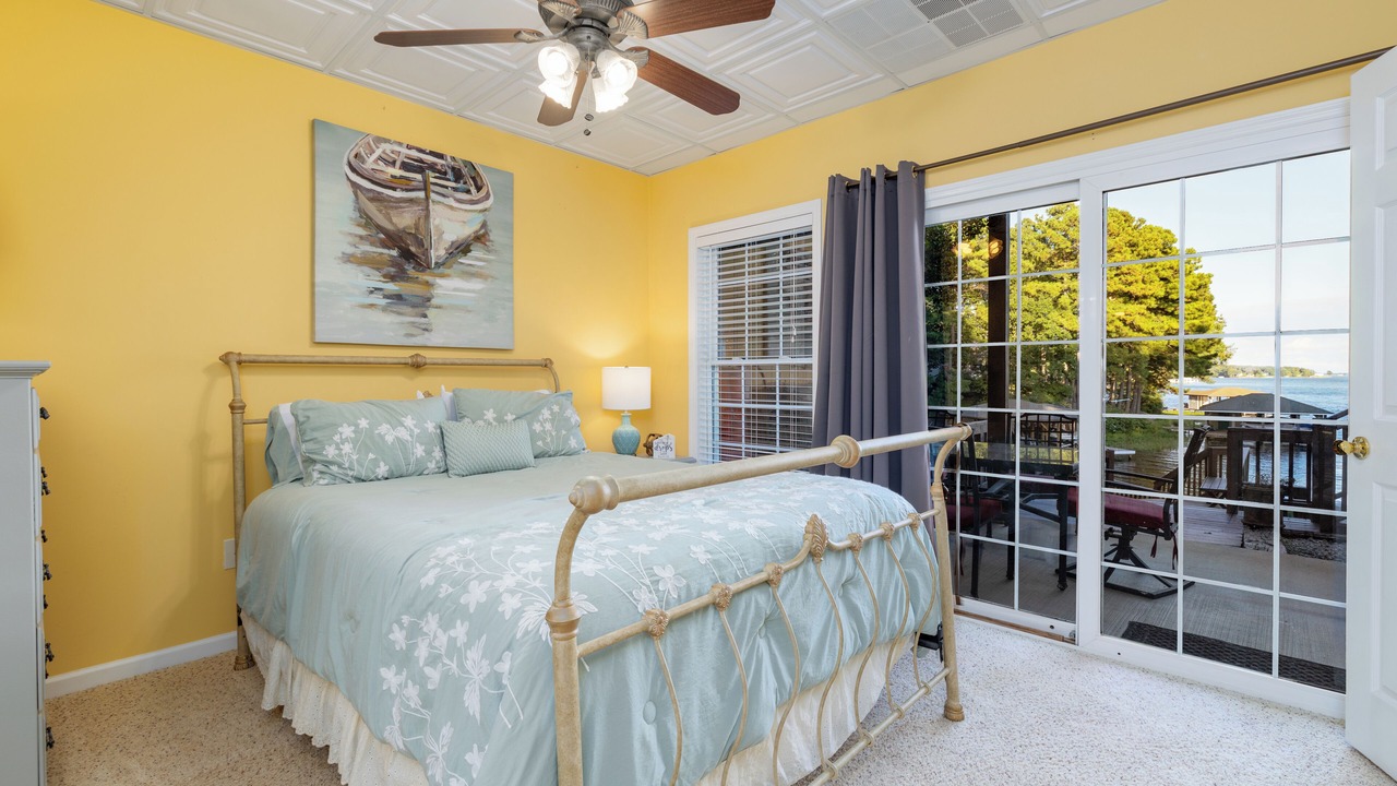 Photo of Bedroom in Henrico