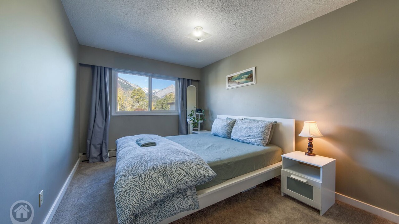 Photo of Bedroom in East Kootenay