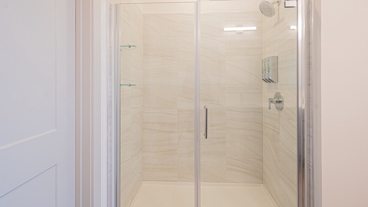 Photo of Bathroom in Clover