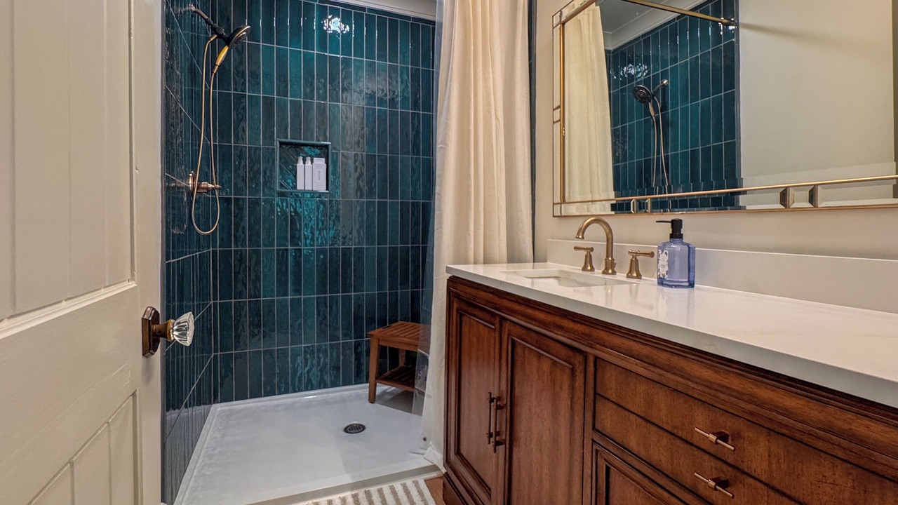 Photo of Bathroom in Minturn
