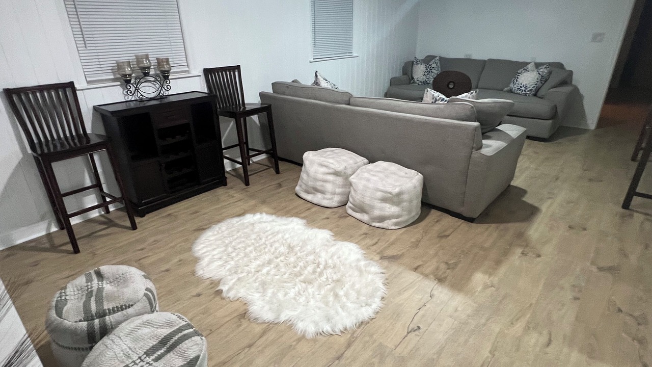 Photo of Livingroom in Burlington