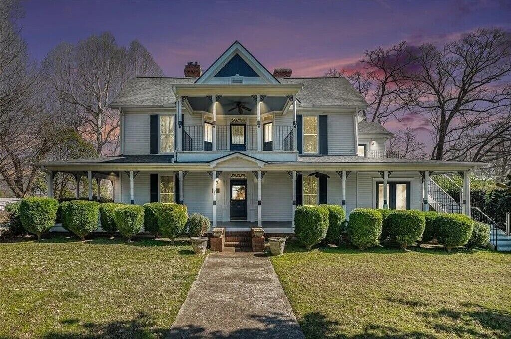Photo of Outdoor in Hartwell