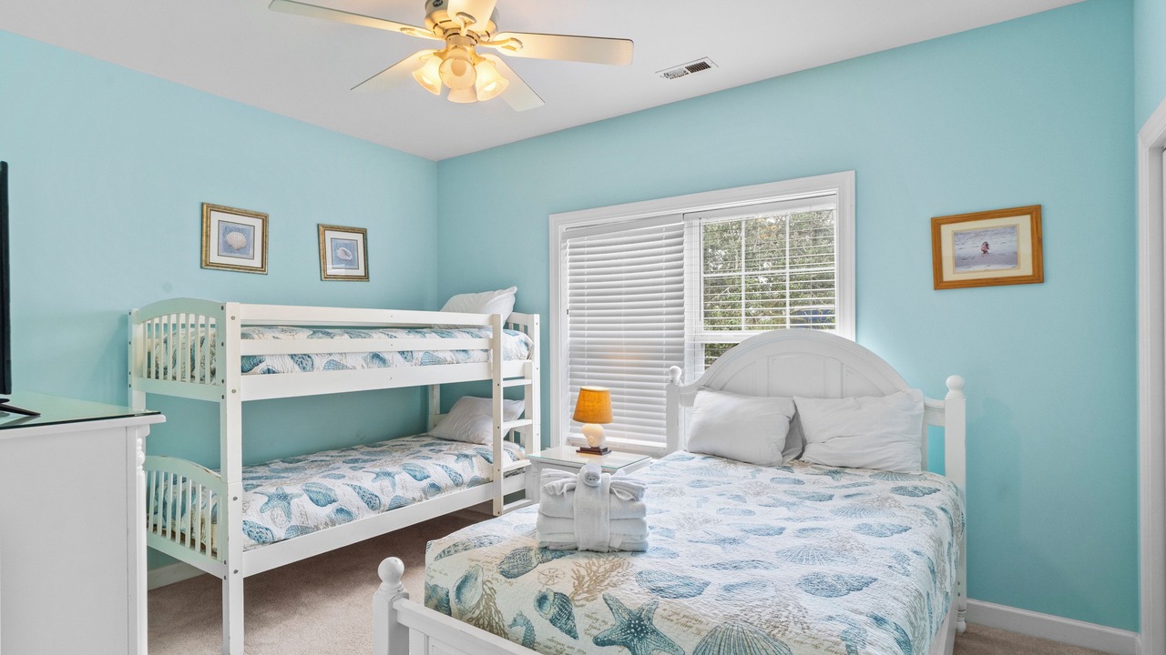 Photo of Bedroom in Crescent Beach
